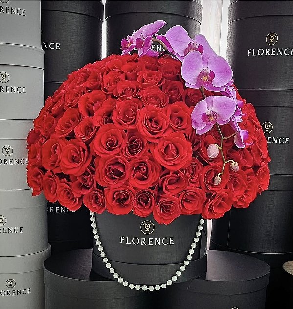 Box Buquê Supreme -  Rosas Colombianas Vermelhas e Orquídea Cascata