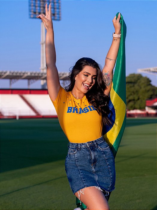 T-SHIRT FEMININA - PÉROLAS BRASIL - COR AMARELO OURO