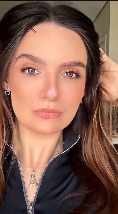 Colar bota estribo prata 925 com detlahes banhado a ouro 18k