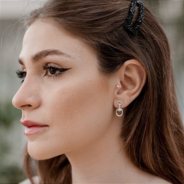 Brinco bridão pendente  prata 925