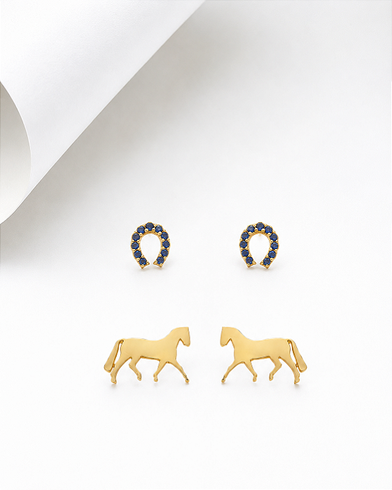 Dupla de brinco cavalo e ferradura zircônia azul marinho prata 925 banhada a ouro 18k