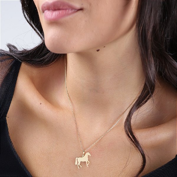 Colar cavalo M prata  925 banhado  ouro 18k