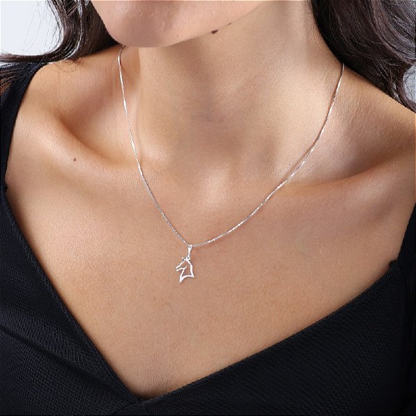 Colar cabeça cavalo  prata 925