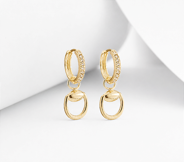 Brinco argola bridão zircônia cravejada prata 925 banhado ouro 18k