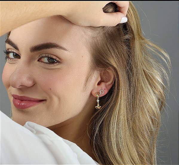 Brinco bridao  pendente  ponto de luz prata 925 banhado ouro 18k