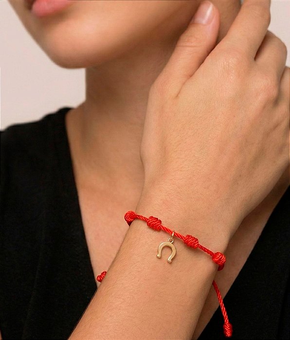 Pulseira 7 nós pingente ferradura ouro 18k