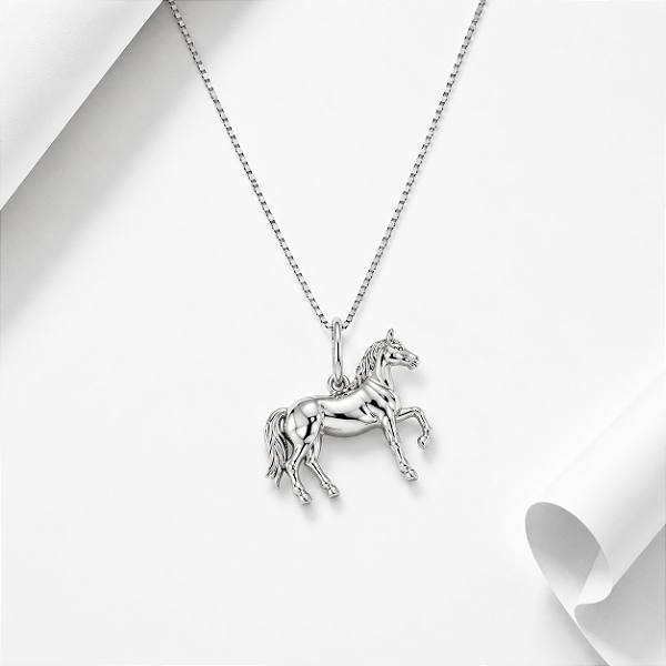 Colar cavalo 3d em prata 925