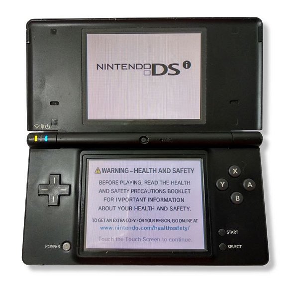 Nintendo DSI (Flashcard R4 com 30 jogos)