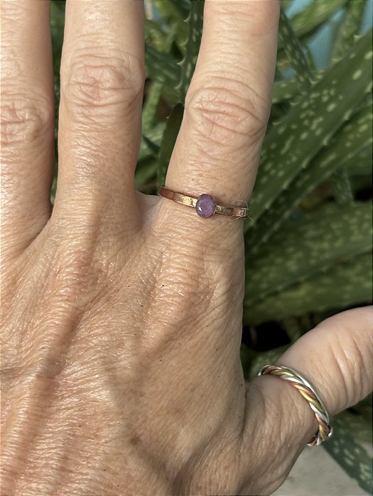 Anel Solitário em Cobre Puro e Rubi Natural