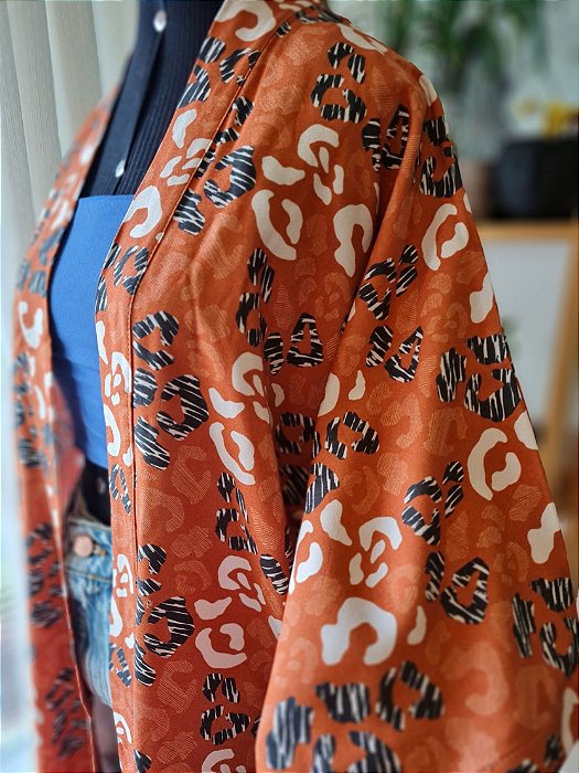 KIMONO LARA ANIMAL PRINT