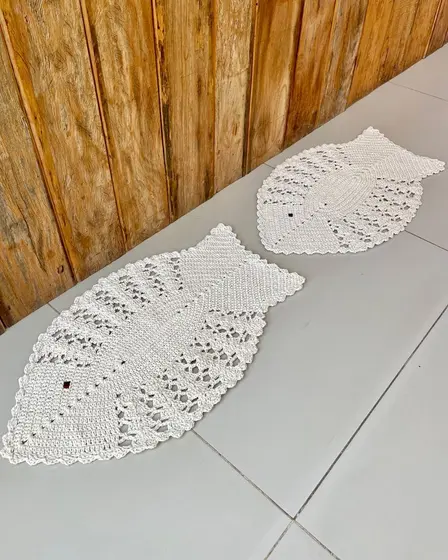 Par de Tapete de Croche Modelo Peixe - Cor Cru