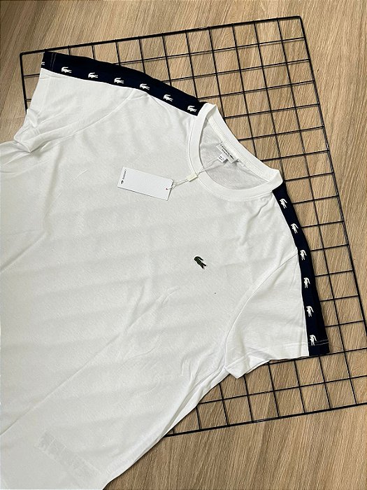 Camiseta Lacoste Masculina Crocodile Shoulder Tape Branca - JNoriginals
