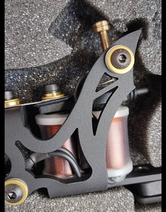 Modelo Inc - clip cord - traço