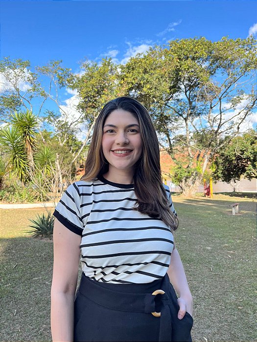 Blusa listrada (Preto)