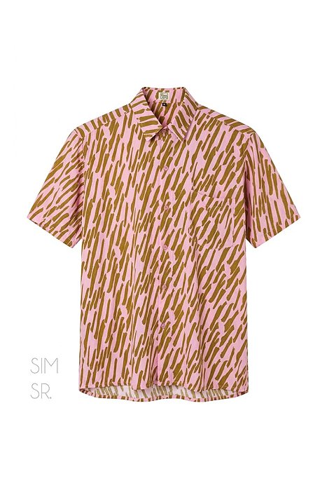 Camisa Cerdas Manga Curta