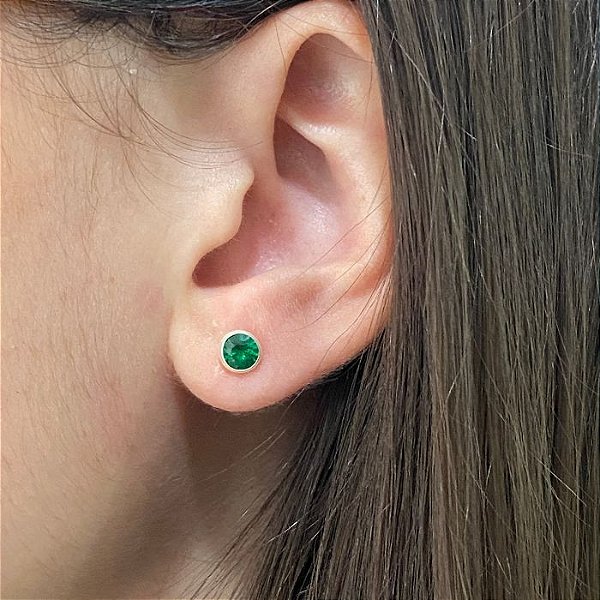 Brinco Verde Esmeralda 5mm Cravação Inglesa