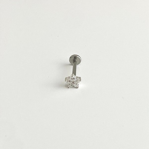 Piercing Estrela Cravejada