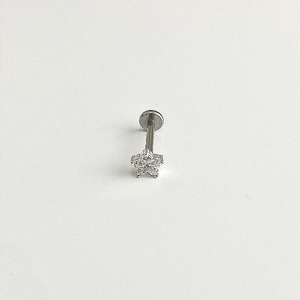 PIERCING PRATA FLOR CRAVEJADA COM ZIRCÔNIAS CRISTAL