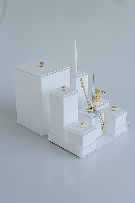KIT 8 PEÇAS - Branco liso com dourado