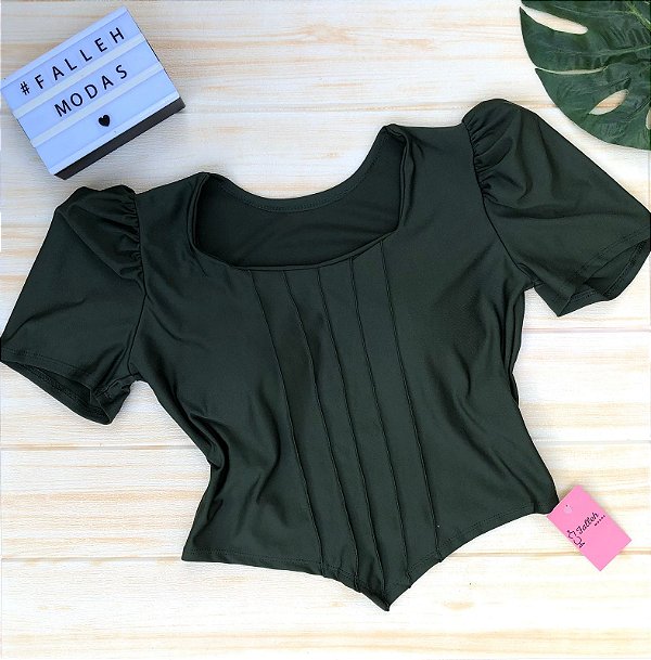 Cropped Gabriela em Suplex.