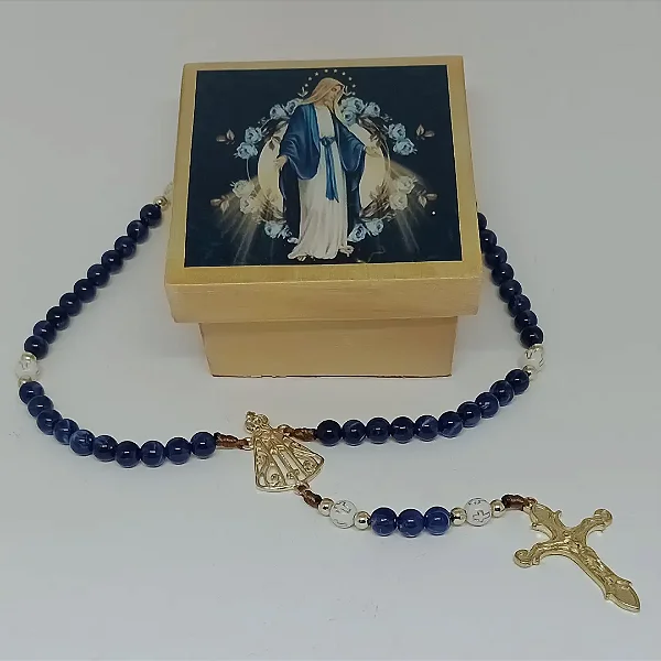 Mini caixa decorada ideal para terço