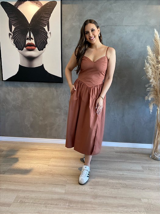 VESTIDO CHLOE CARAMELO