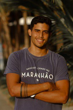 Nascido e Criado no Maranhão - T-Shirt