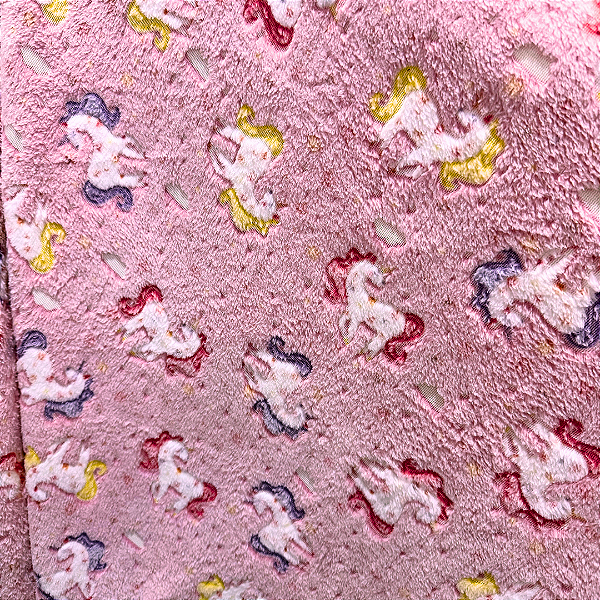Tecido Fleece Ultra Soft 3D Brilha no Escuro Estampado - Unicórnio Rosa - 1,60m de Largura - 100% Poliéster - Mantas e Pijamas Infantis