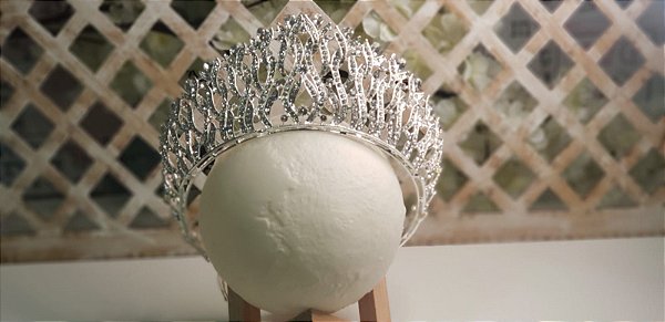 Tiara Strass