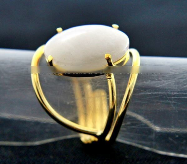 Anel Quartzo Leitoso Cabochão Oval Pequeno Dourado Ajustável