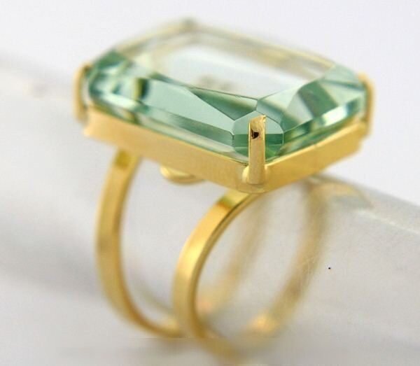 Anel Pedra Obsidiana Verde Facetado Dourado Aro Ajustavel