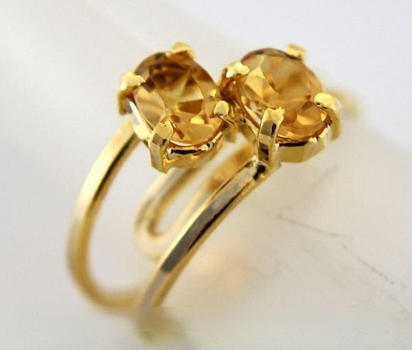 Anel 2 Pedras Citrino Gema Facetada Aro Ajustavel Dourado