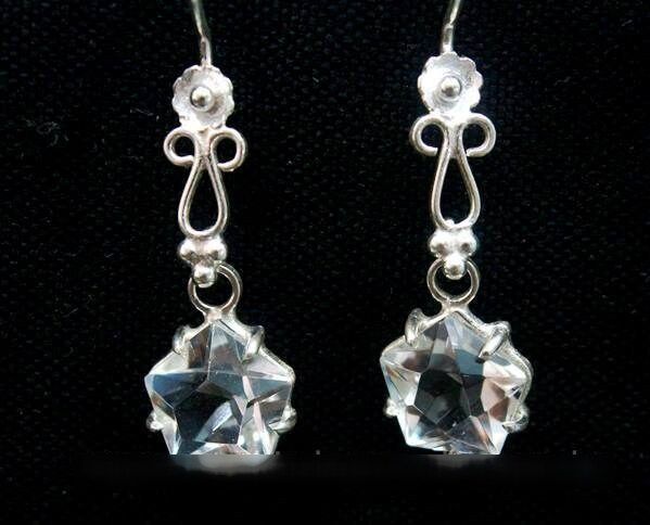 Brinco Pentagrama Cristal Natural Montagem Anzol Prata 950