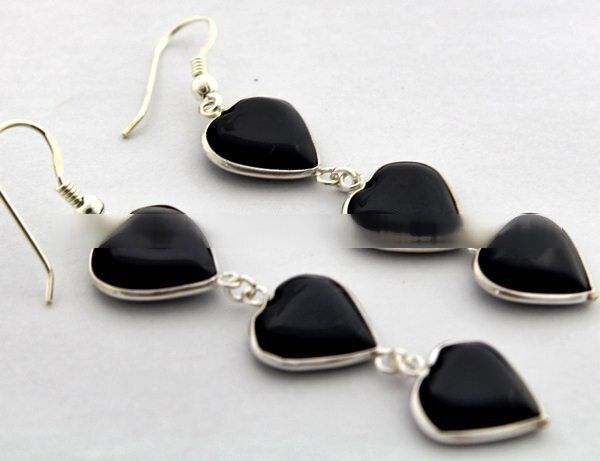 Brinco 3 Corações Onix Preto Montagem Anzol Prata 950