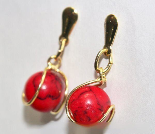 Brinco Bolinha Na Cesta Pedra Coral Tarraxa Banho Dourado