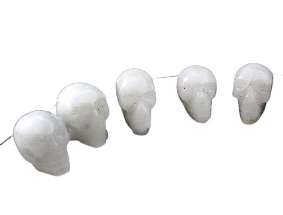Cranio Furo Vazado Quartzo Leitoso Garimpo Esculpido Pequeno