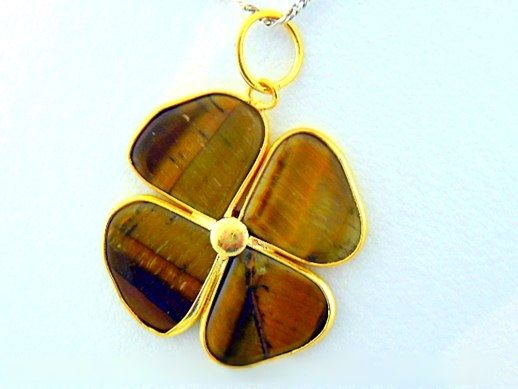 Colar Trevo da Sorte 4 Olho de Tigre  Pedra Natural Dourado