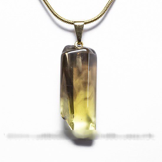 Colar Green Gold Natural Pedrinha 28mm Rolado Pino Dourado