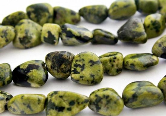 FioJadeita Pedra Rolado Furo Horizontal Para Artesanato 90cm