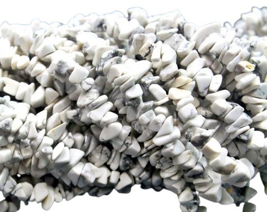 Fio Howlita White Natural Rolada Cascalho Furado a Laser90cm