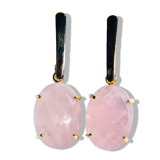 Brinco Quartzo Rosa Cabochão Facetado Garra Dourado Tarraxa