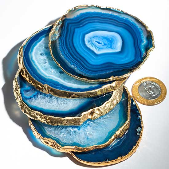 Chapa de Agata Azul Porta Copos Envolto banho Dourado