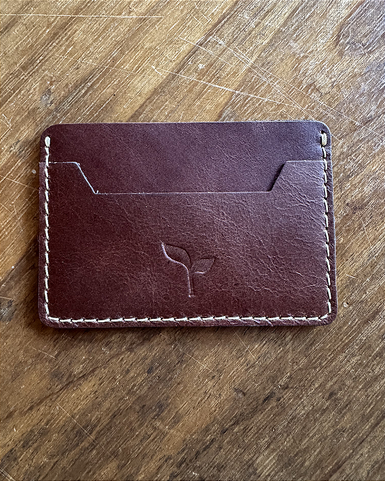 PORTA CARTÃO - COURO LEGITIMO - MARROM