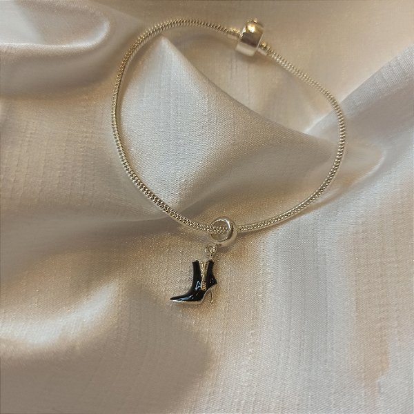 Berloque sapato alto