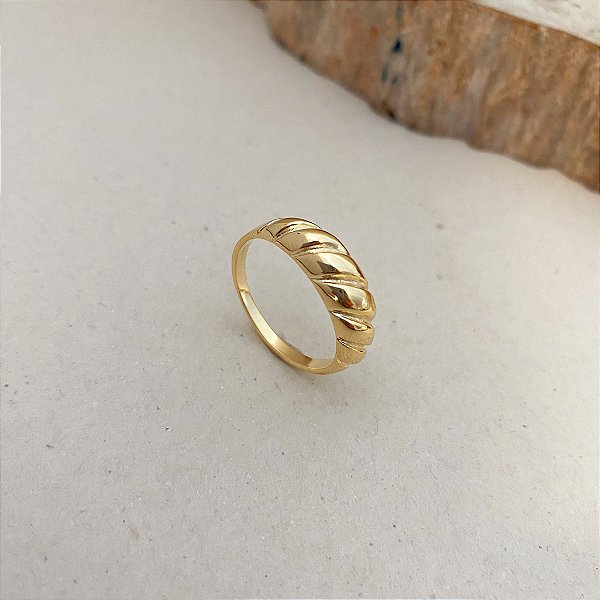 Anel Croissant Delicado Banhado em Ouro 18k