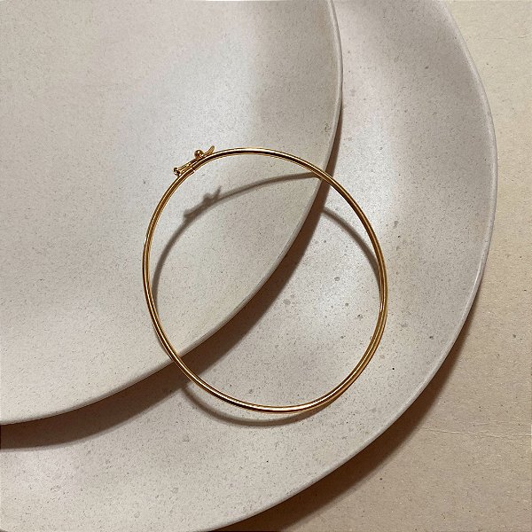 Pulseira Algema Minimalista Fio Lisa Banhada em Ouro