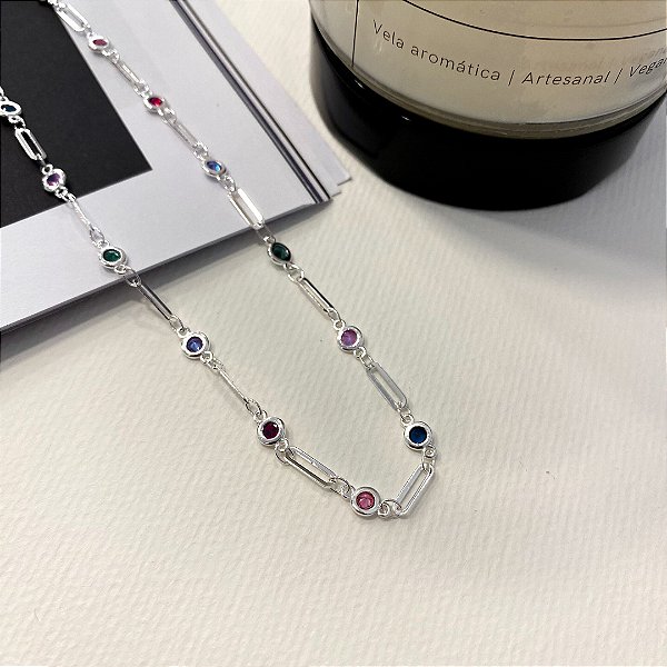 Choker Delicada Zircônias Coloridas Banhada em Prata