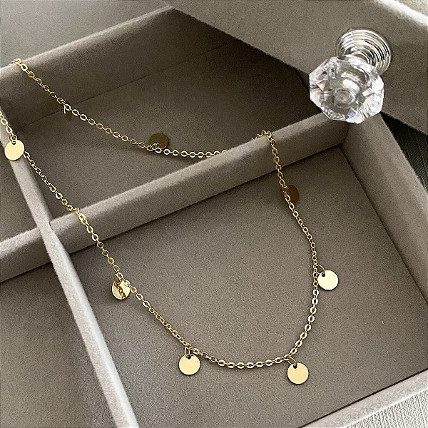 Colar Multi Plaquinhas Espelhadas Banhado em Ouro
