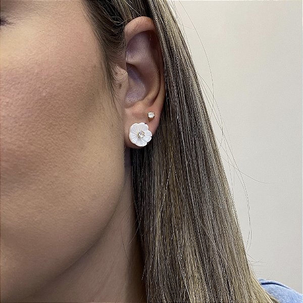 Brinco Margarida Ponto Luz Banhado Ouro