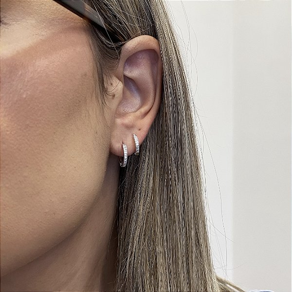 Conjunto Argola Cravejada 1º e 2º Furo Banhada em Ródio